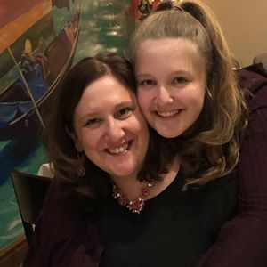 Meet your Posher, Suzanne